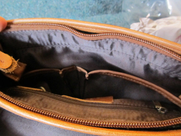 Leather Bag with bright Flap